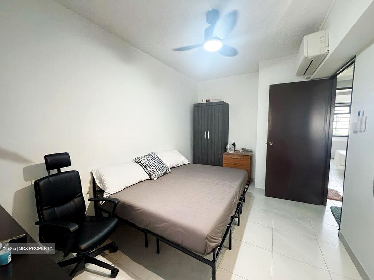 Sengkang East Way (Sengkang), HDB 3 Rooms #503168541